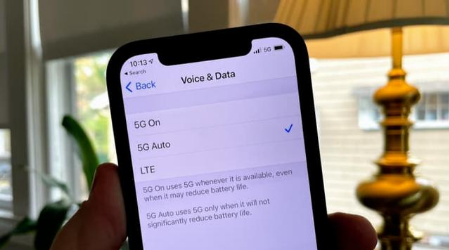 尉犁苹果手机维修分享iPhone 12如何打开或关闭5G网络 